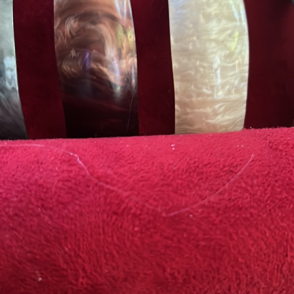 Six pretty barrettes for your wearing new and never worn. Sturdy. 4 1/2 “ each ! - Picture 3 of 6